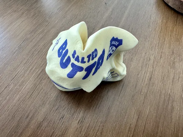 Butter Squishy: During. It comes back, slowly.