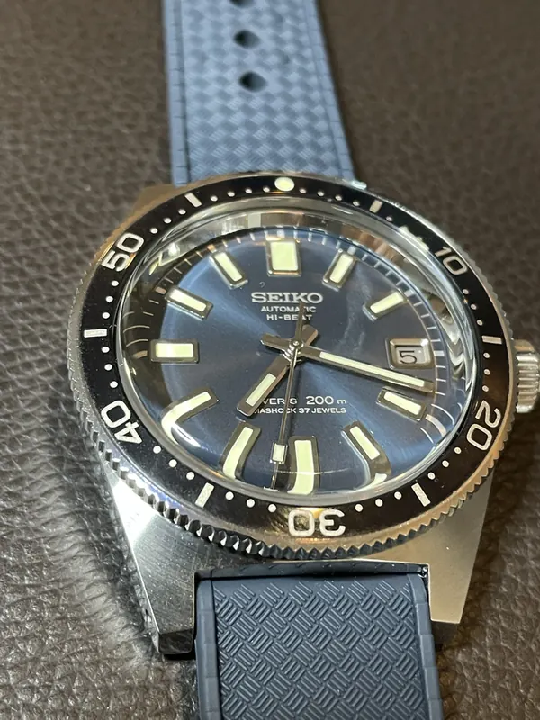 Seiko SLA037: On a blue tropic strap