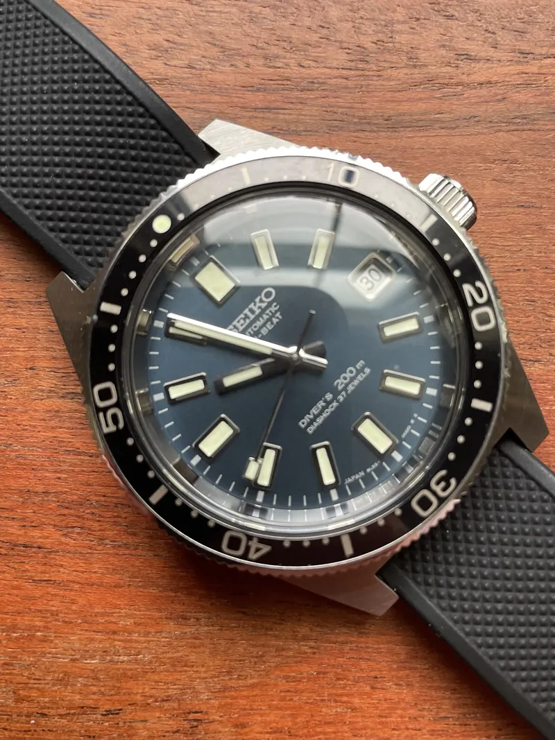 Seiko SLA037 SLA037J1 watch