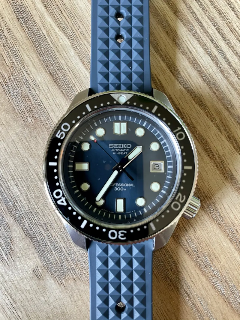 Seiko SLA039 SLA039J1 watch